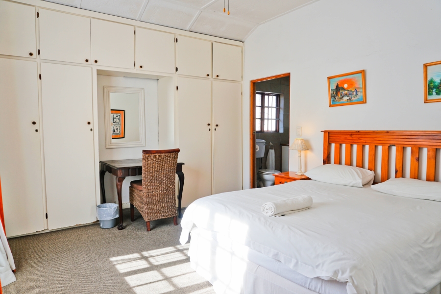 7 Bedroom Property for Sale in Nahoon Eastern Cape